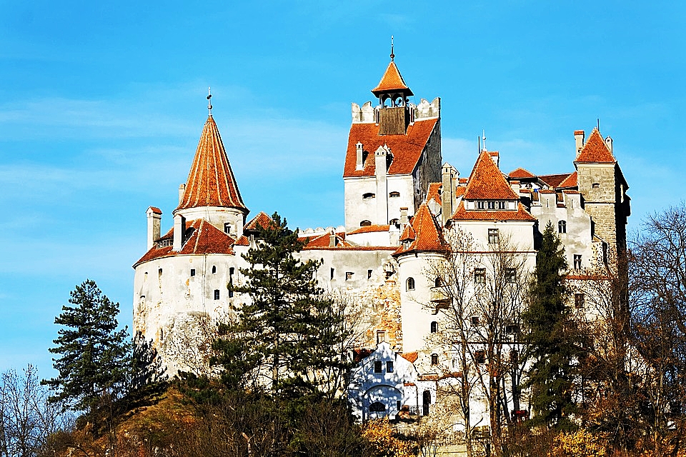 Risultati immagini per bran castle transylvania jazz