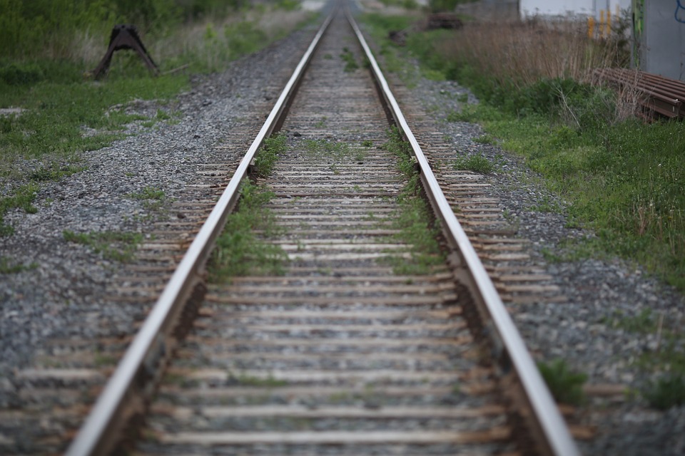 railway-596944_960_720.jpg
