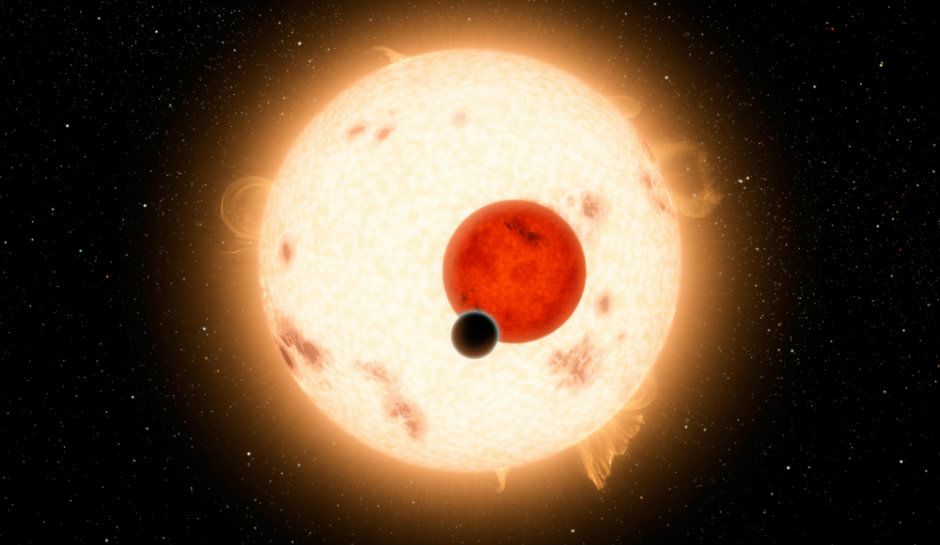 Kepler-planet-orbits-its-two-stars.jpg