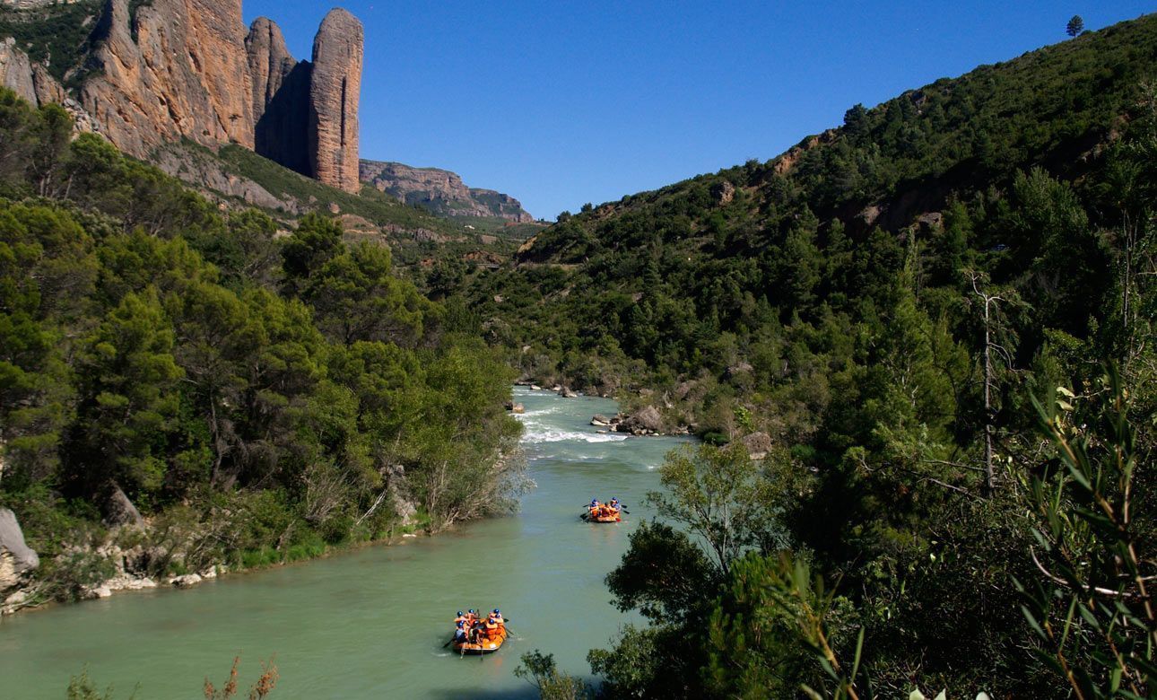 Rafting-en-el-Reino-de-los-Mallos-2.jpg