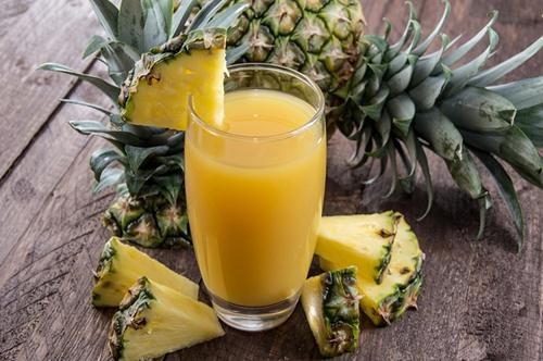 25904-344c6c-bigstock-fresh-made-pineapple-juice-59074955.jpg