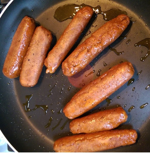 setian sausages in pan.jpg