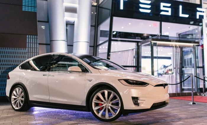 Tesla model store y 2018 price