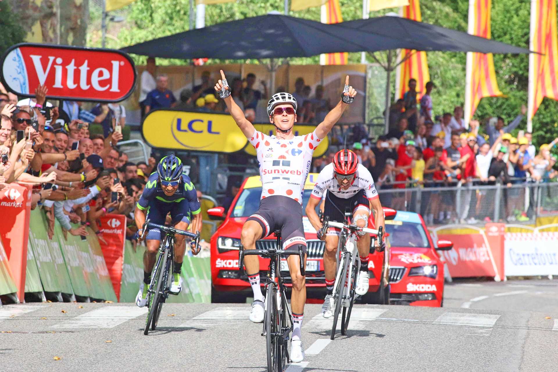 Warren-Barguil-polka-dot-jersey-sprint-Team-Sunweb-Bastille-Day-pic-Sirotti.jpg