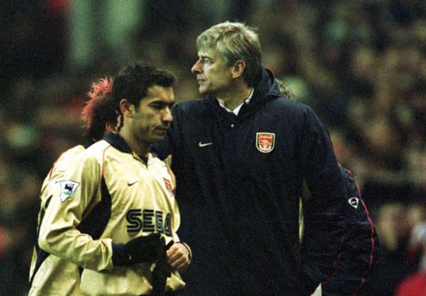 van-bronckhorst-wenger-cropped_zkazjcpko41m1ccbo1zj97p3s.jpg