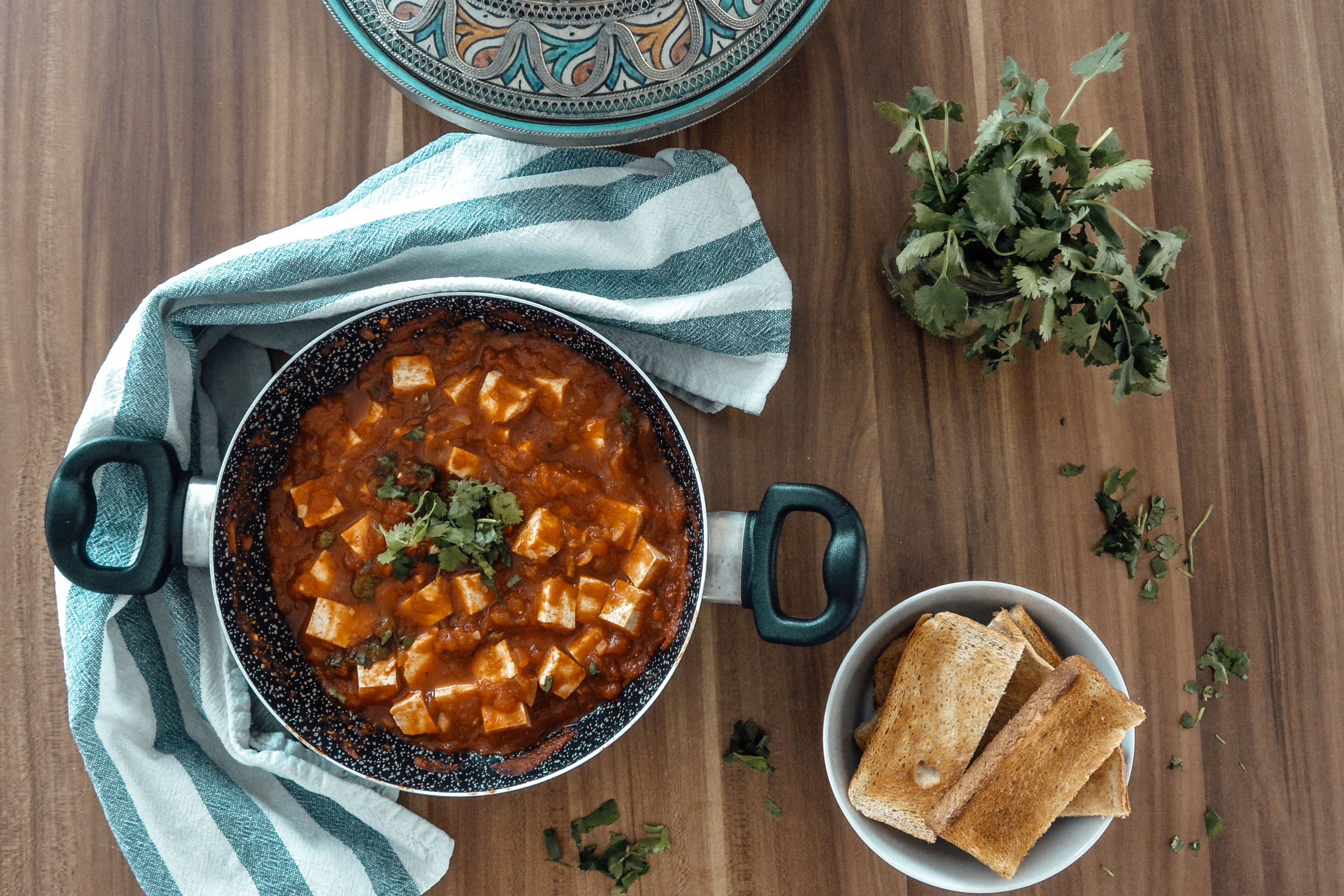 israeli-shakshuka-vegan.jpg