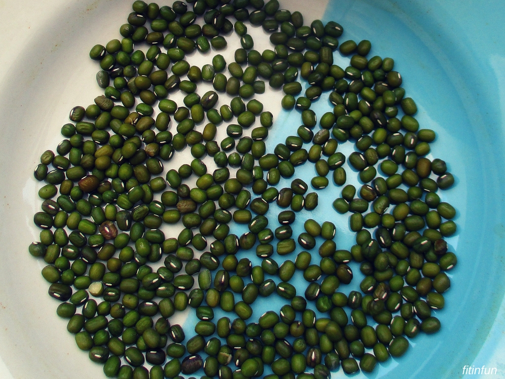 Mung Beans to sprout daily food photography fitinfun.jpg
