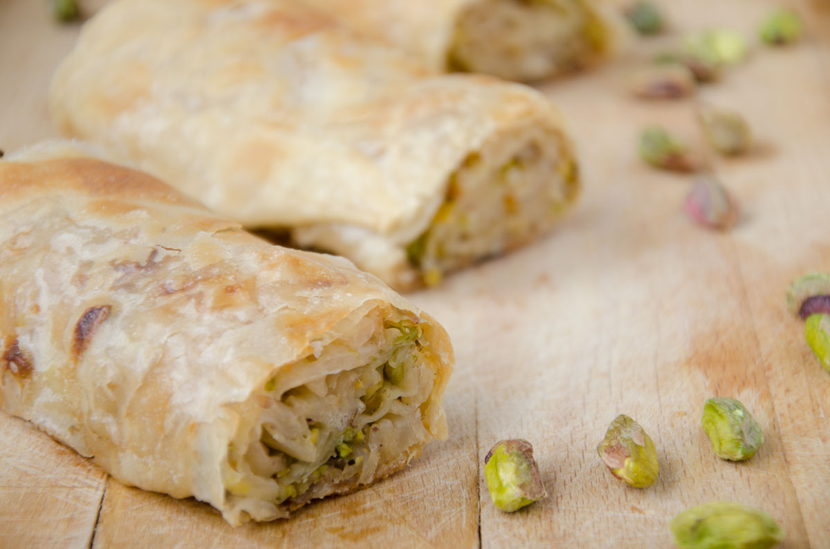 cabbage-pistachio-bread-rolls.jpg