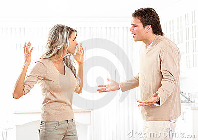 angry-couple-12970829.jpg