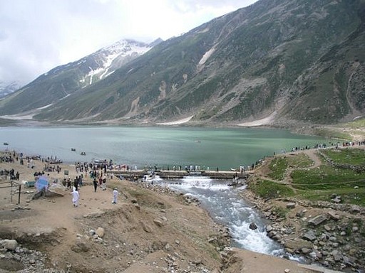 lake-saif-ul-malook-muzaffarabad-pakistan+13428503155-tpfil02aw-15426.jpg