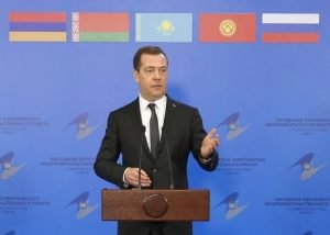 medvedev-press-conf-300x214.jpg