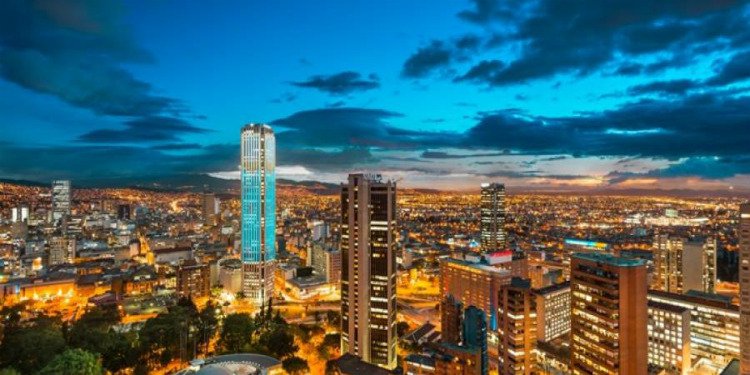 1-bogota-noche.jpg