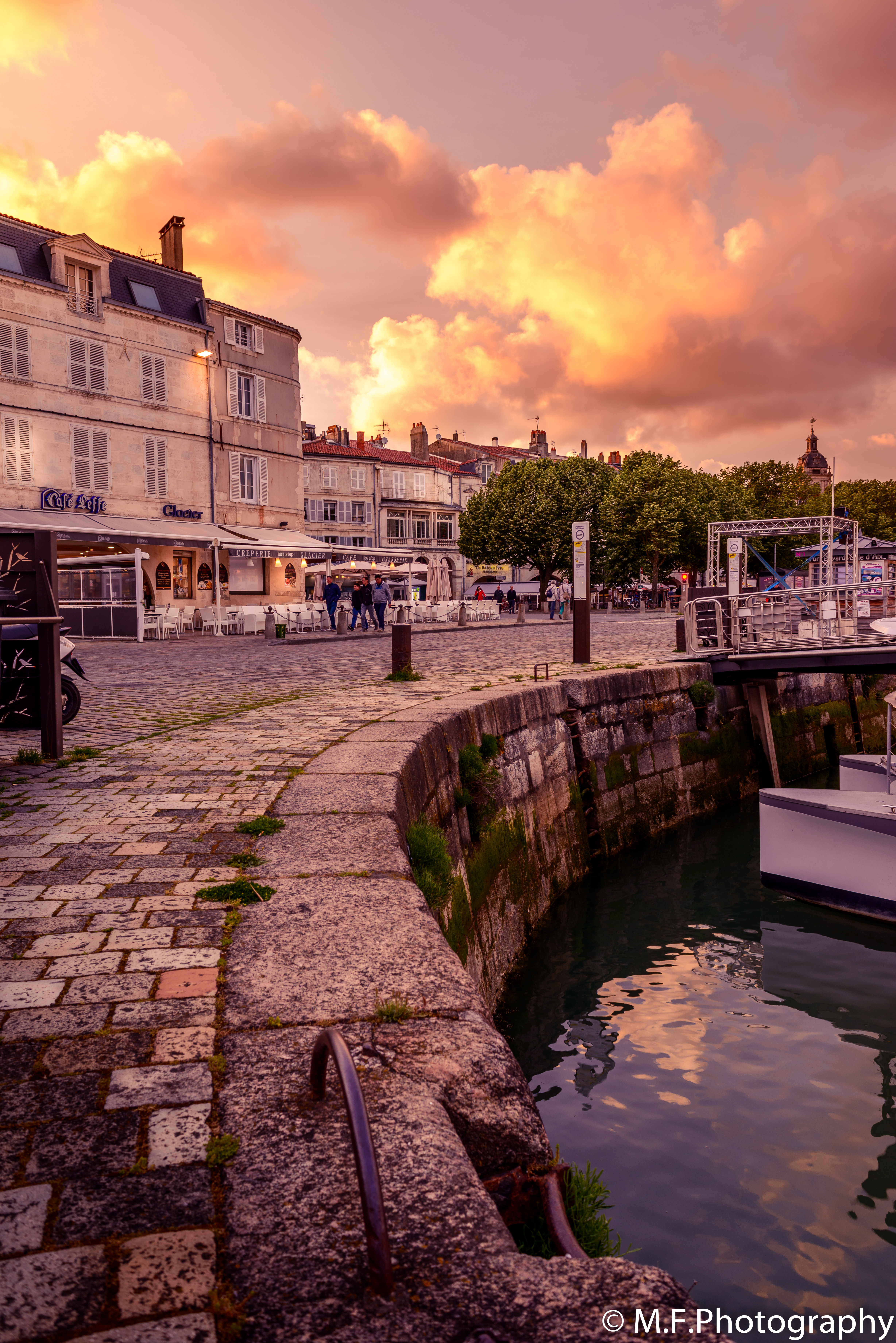 La rochelle port apa -1.jpg