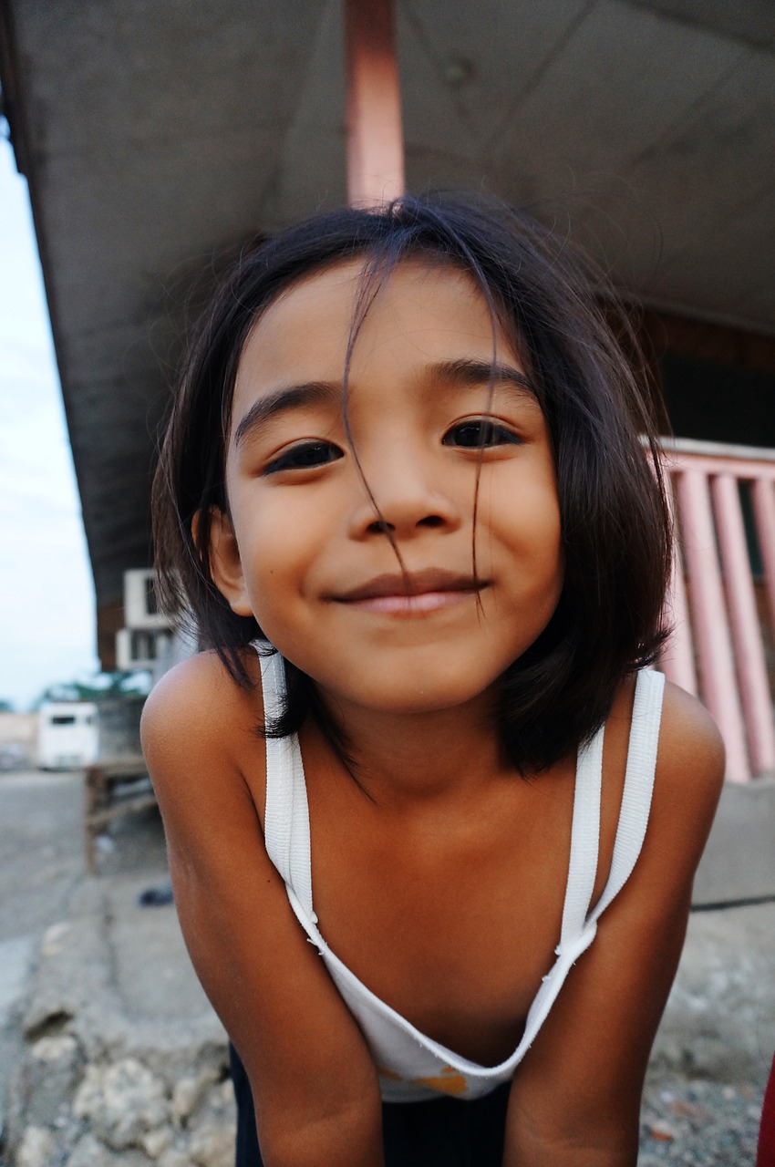 Athenas Story A Filipina Street Girl Surviving Povert