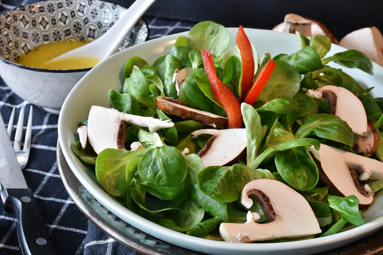 lambs-lettuce-3181610_1280.jpg