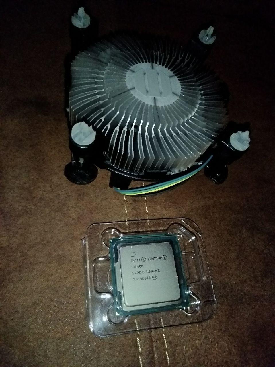 cpu and cooler.jpg