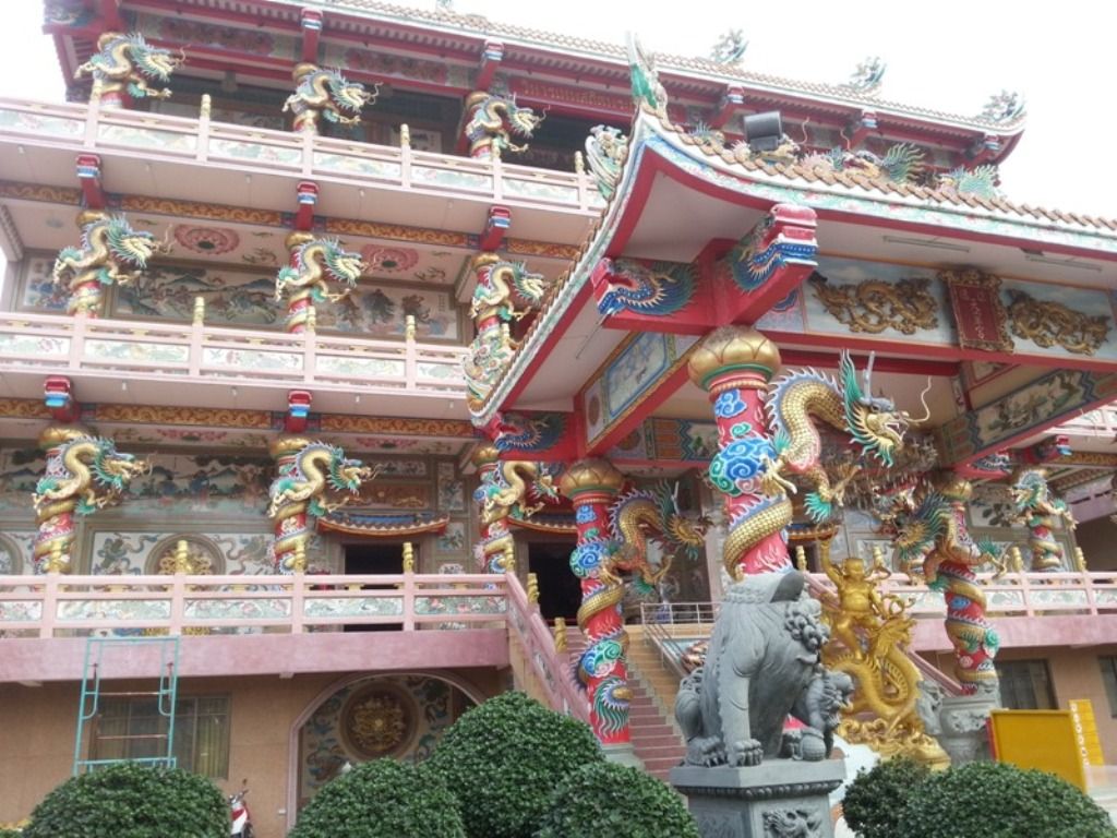 Chinese Shrine21.jpg