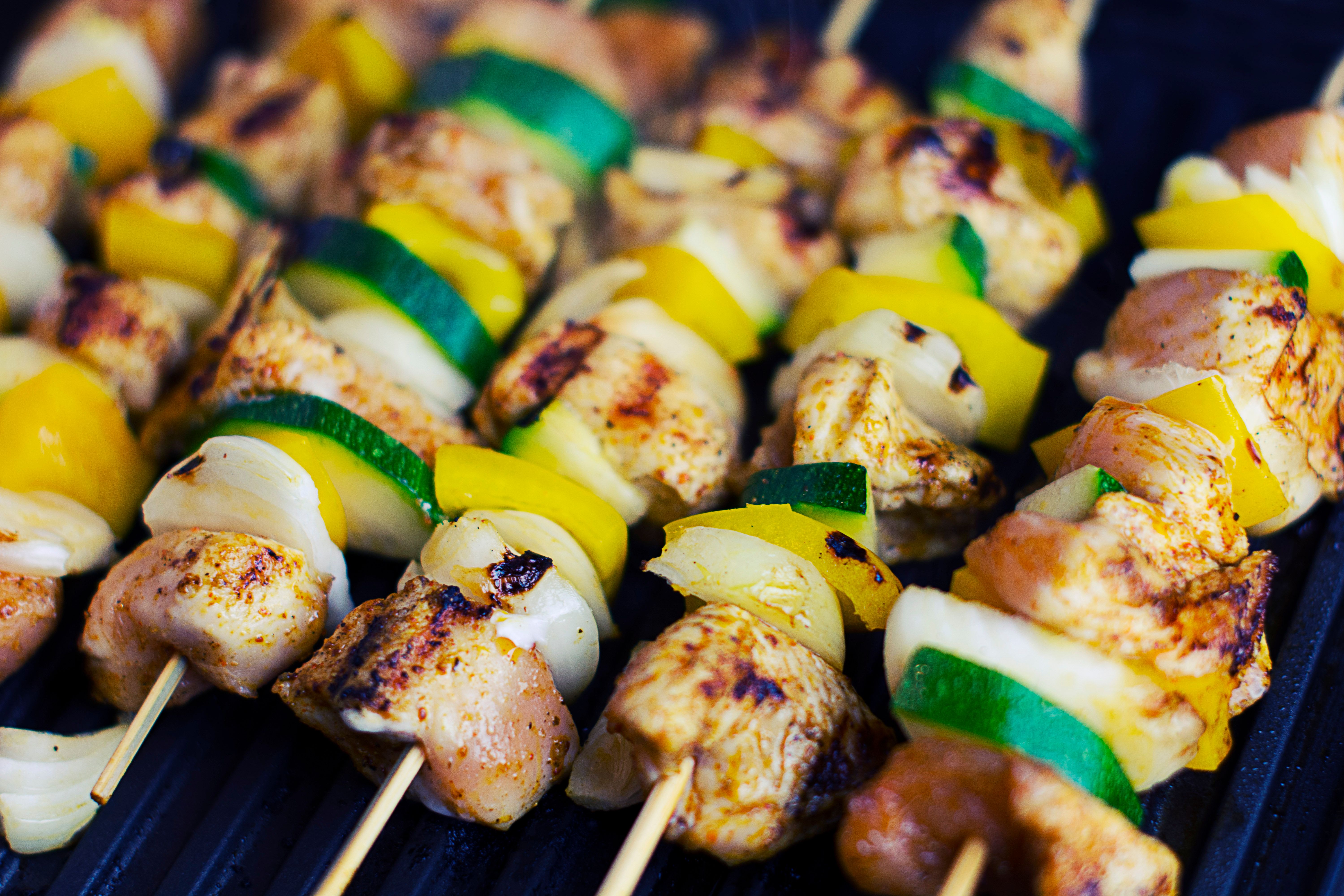 bbq-dinner-grilled-grill-72160.jpeg