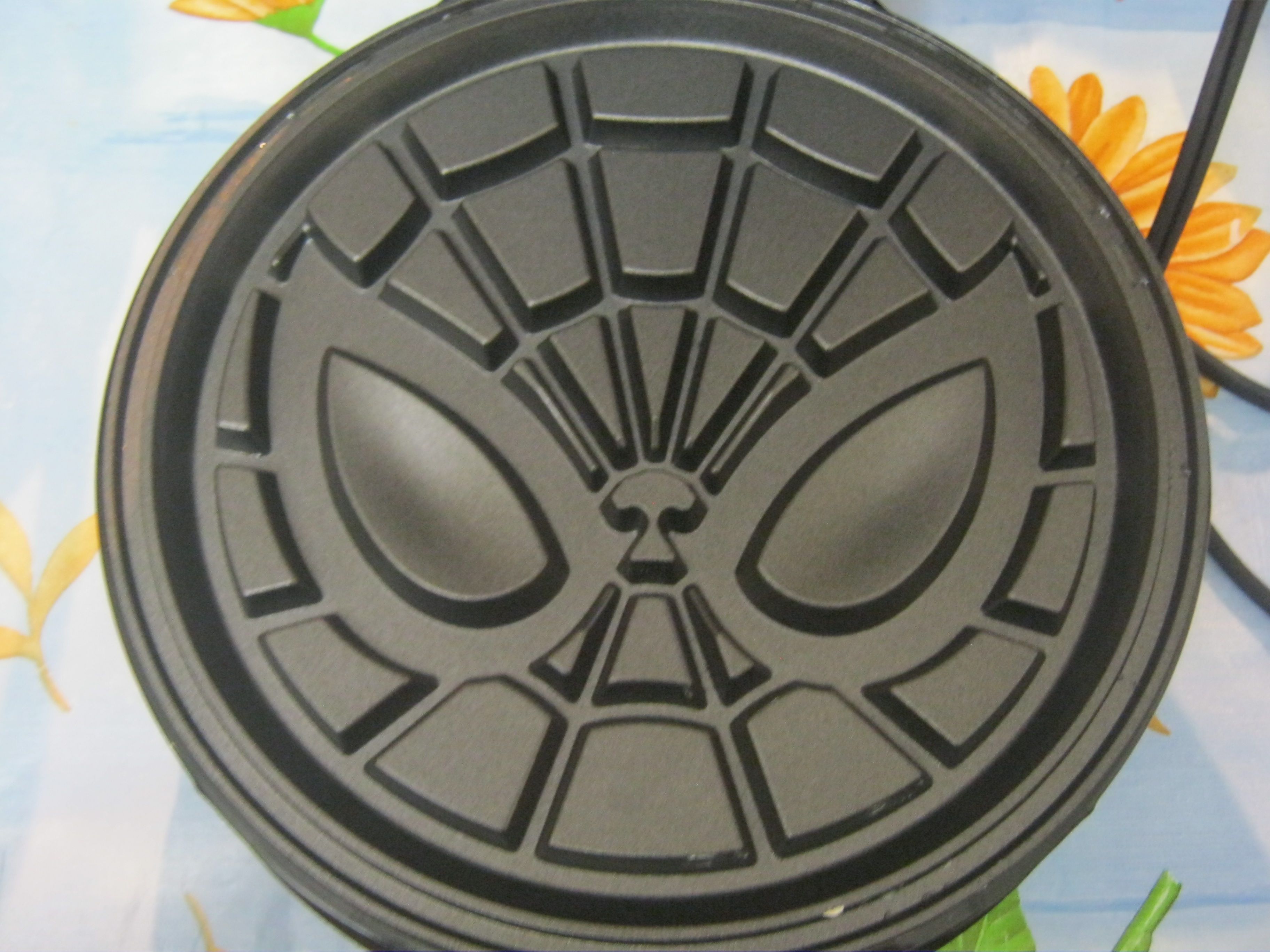 Spider-Man Waffle Maker （スパイダーマン - ワッフルメーカー