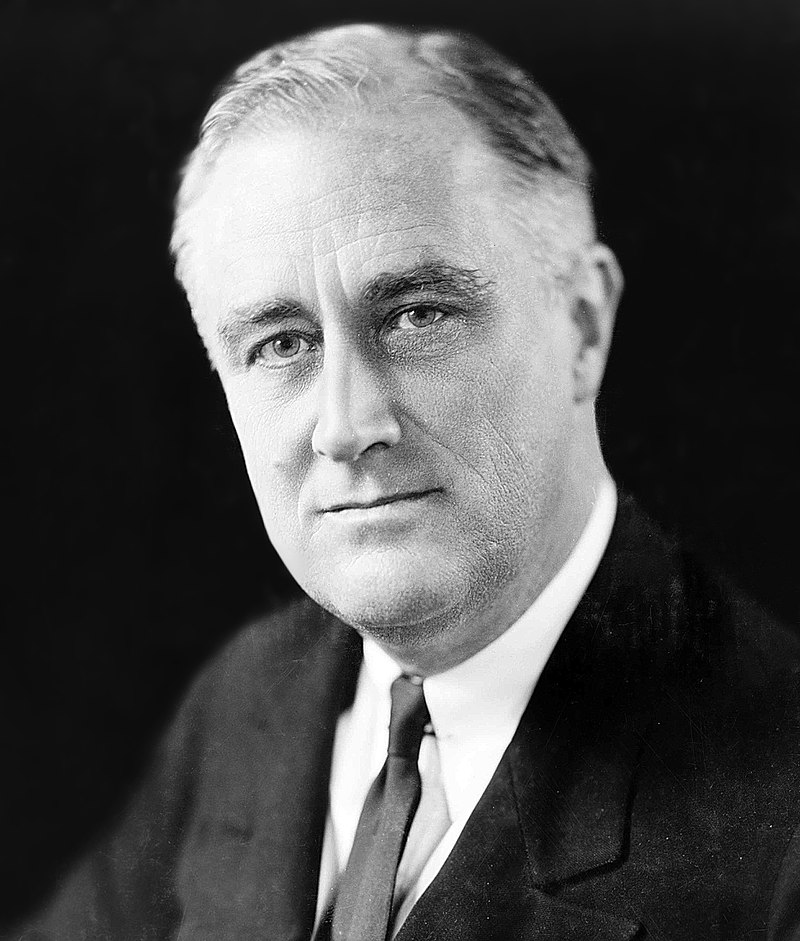 800px-FDR_in_1933.jpg