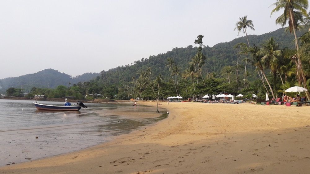 Bai Lan Beach