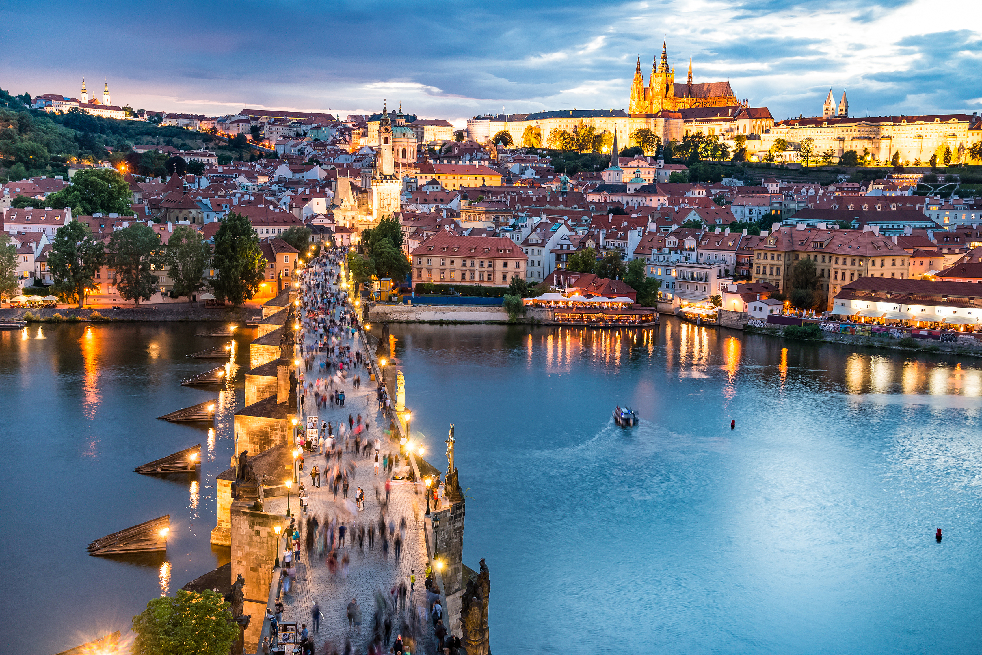 Georgia czech republic. Прага. Город Прага Чехия. Чехия Прага достопримечательности. Прага Чехословакия.