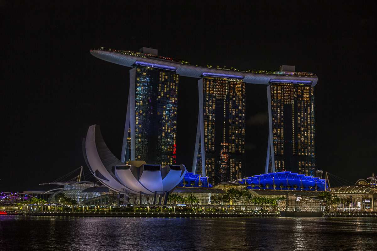 Singapore 34 marina sands bay.jpg