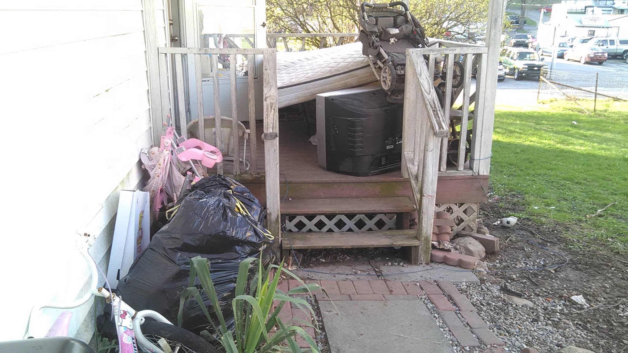 Porch_before.jpg