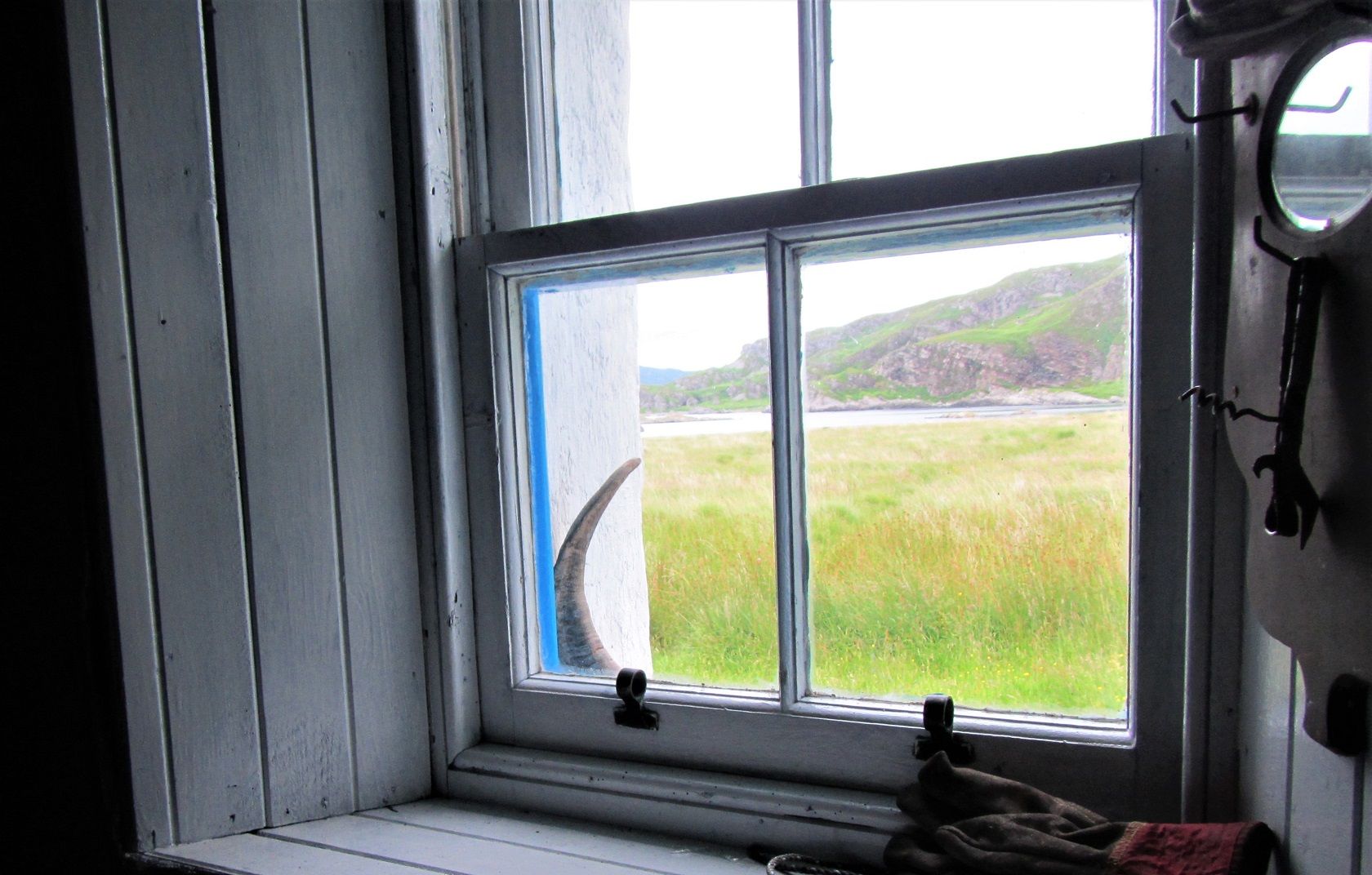 Glengarrisdale Bothy window.JPG