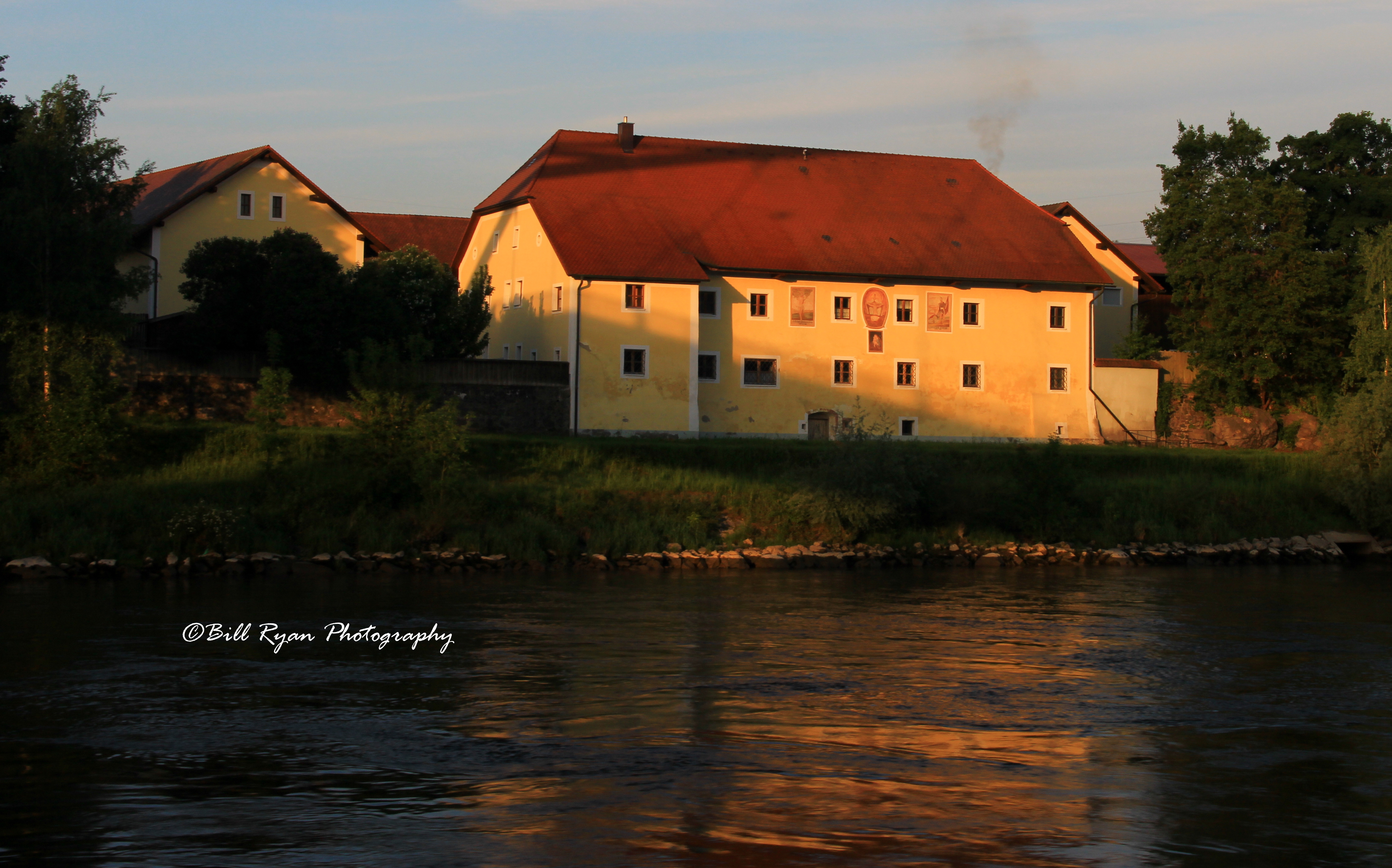 Golden hour along the Danube IMG_9833.jpg