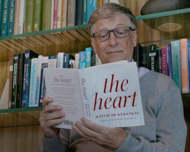 billgatesreading_credit_thegatesnotesllc3.jpg