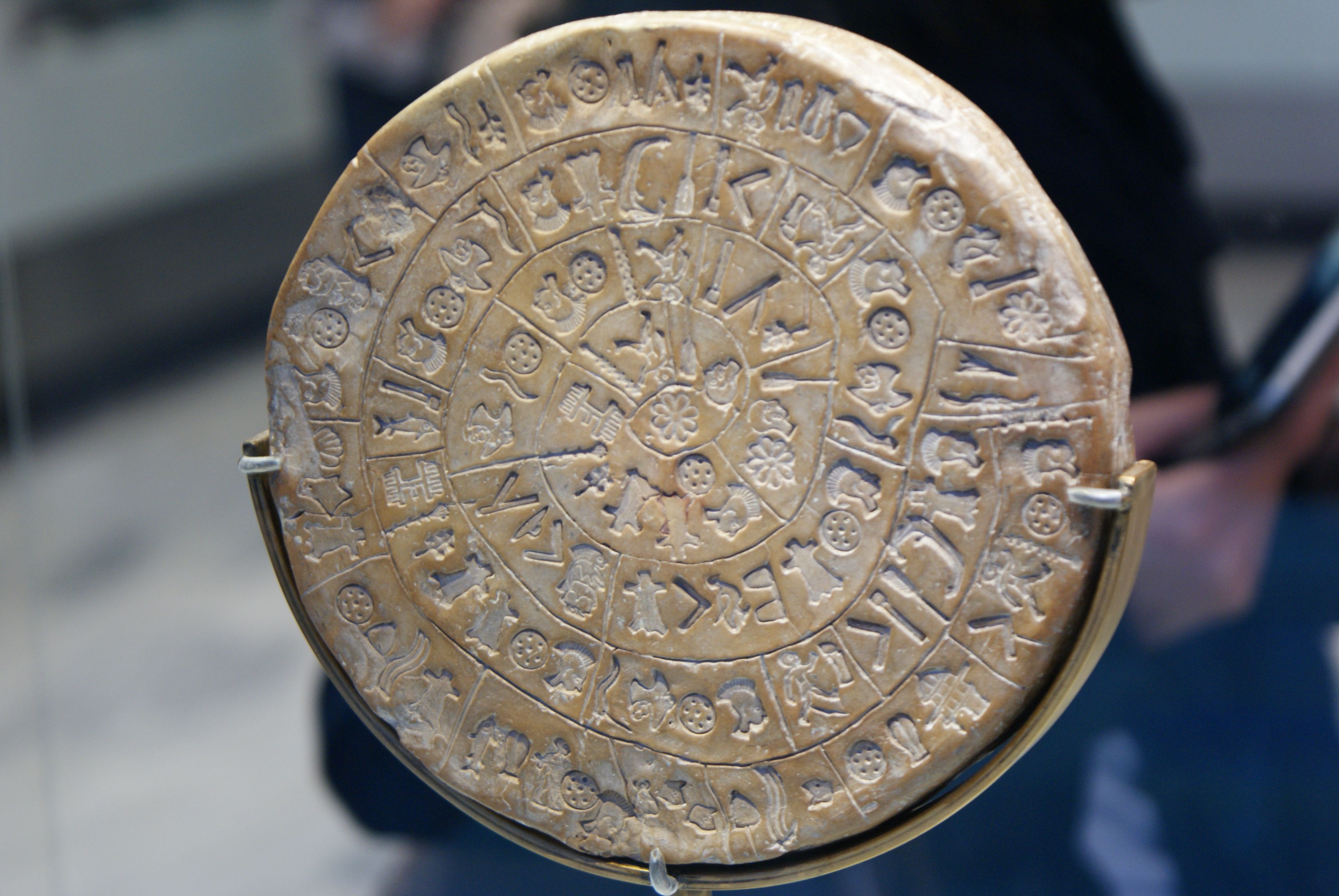 phaistos disc.JPG