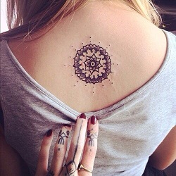hermandadblanca_org_los-tatuajes-de-mandalas-3.jpg