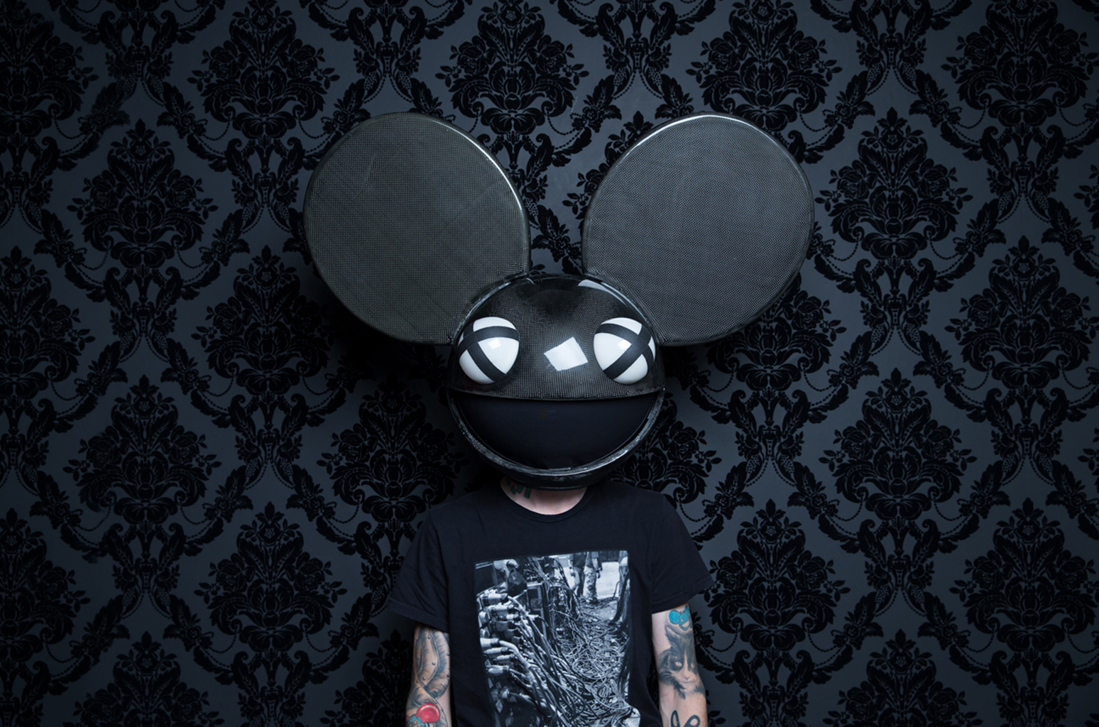 02-Deadmau5-press-photo-credit-Jess-Baumung-2016-billboard-1548.jpg