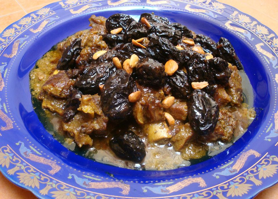 Tagine-Of-Beef-and-Prunes-2592-x-1944-56a6454c3df78cf7728c305c.jpg