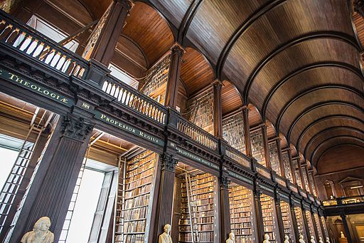 Trinity_College_Old_Library_‘Long_Room’_—_Dublin_12890705154_o.jpg