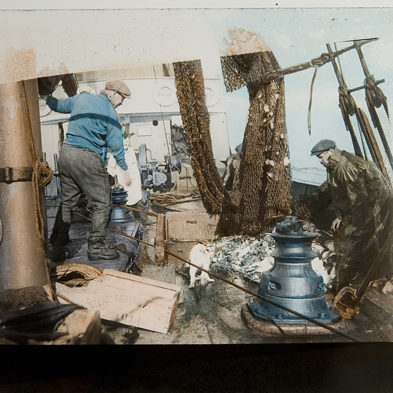 Daily Life of Sailors On-board in the 1900s (19).jpg