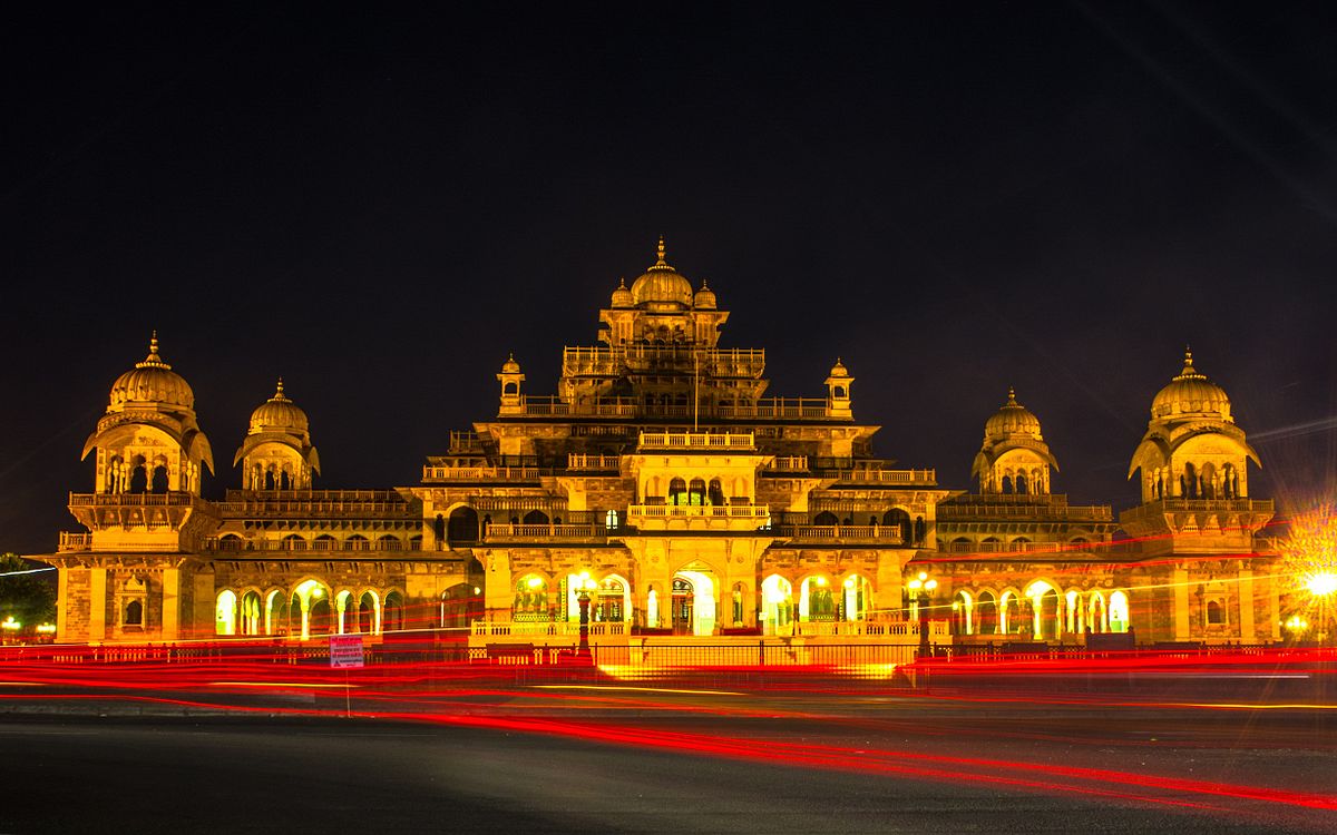 Albert_Hall_Museum_Night_View.jpg