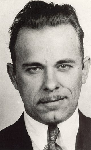 320px-John_Dillinger_mug_shot.jpg