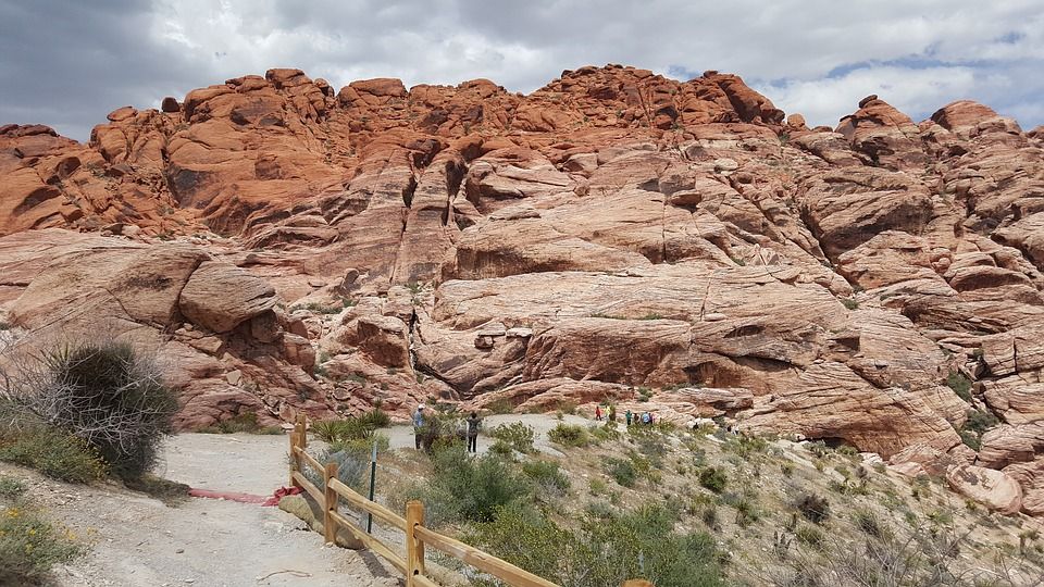 red-rock-2308862_960_720.jpg