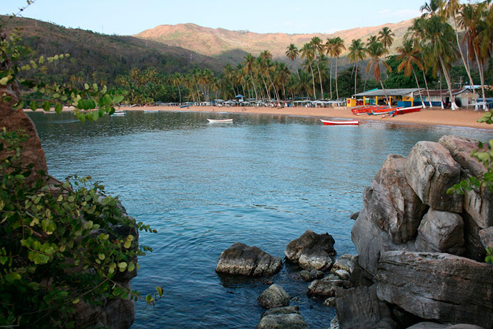 playa colorada. parque mochima.jpg