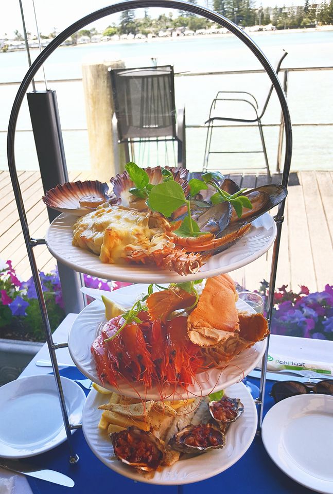 seafood platter.jpg