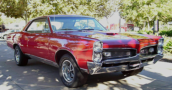 slideshows_auto_2014_best-american-muscle-cars-of-all-time_2-1967-pontiac-gto.jpg