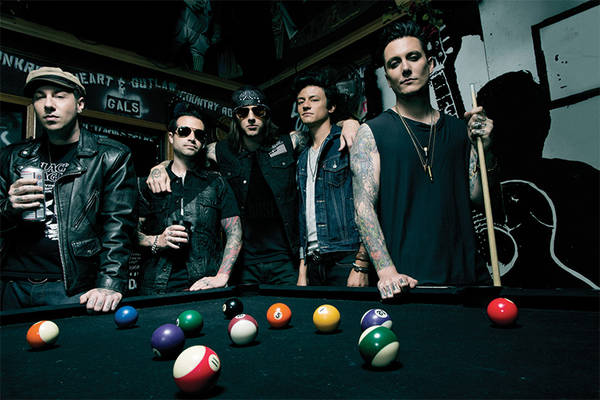 avenged-sevenfold-page_1f67e3477c.jpg