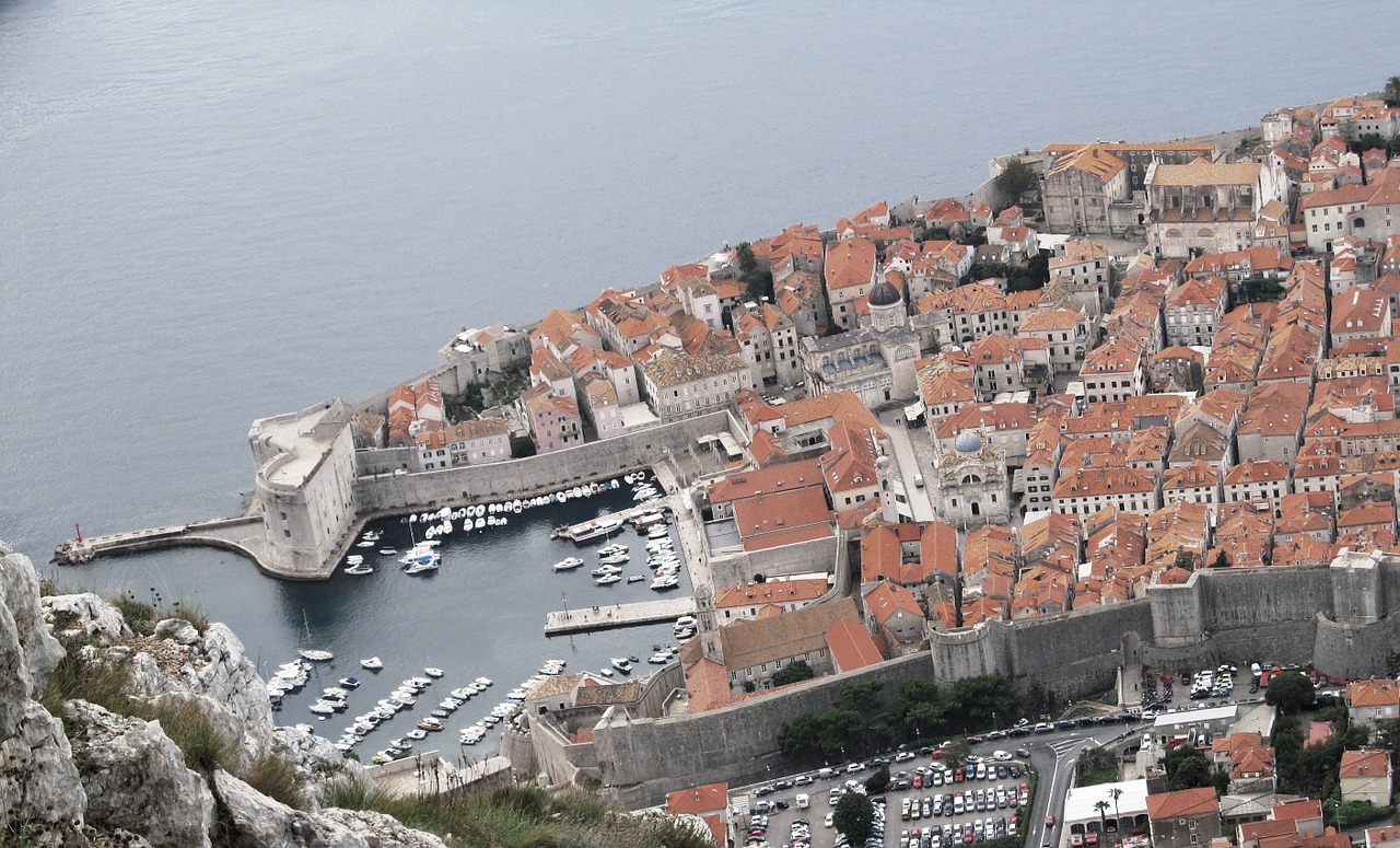 dubrovnik-664236_1280.jpg