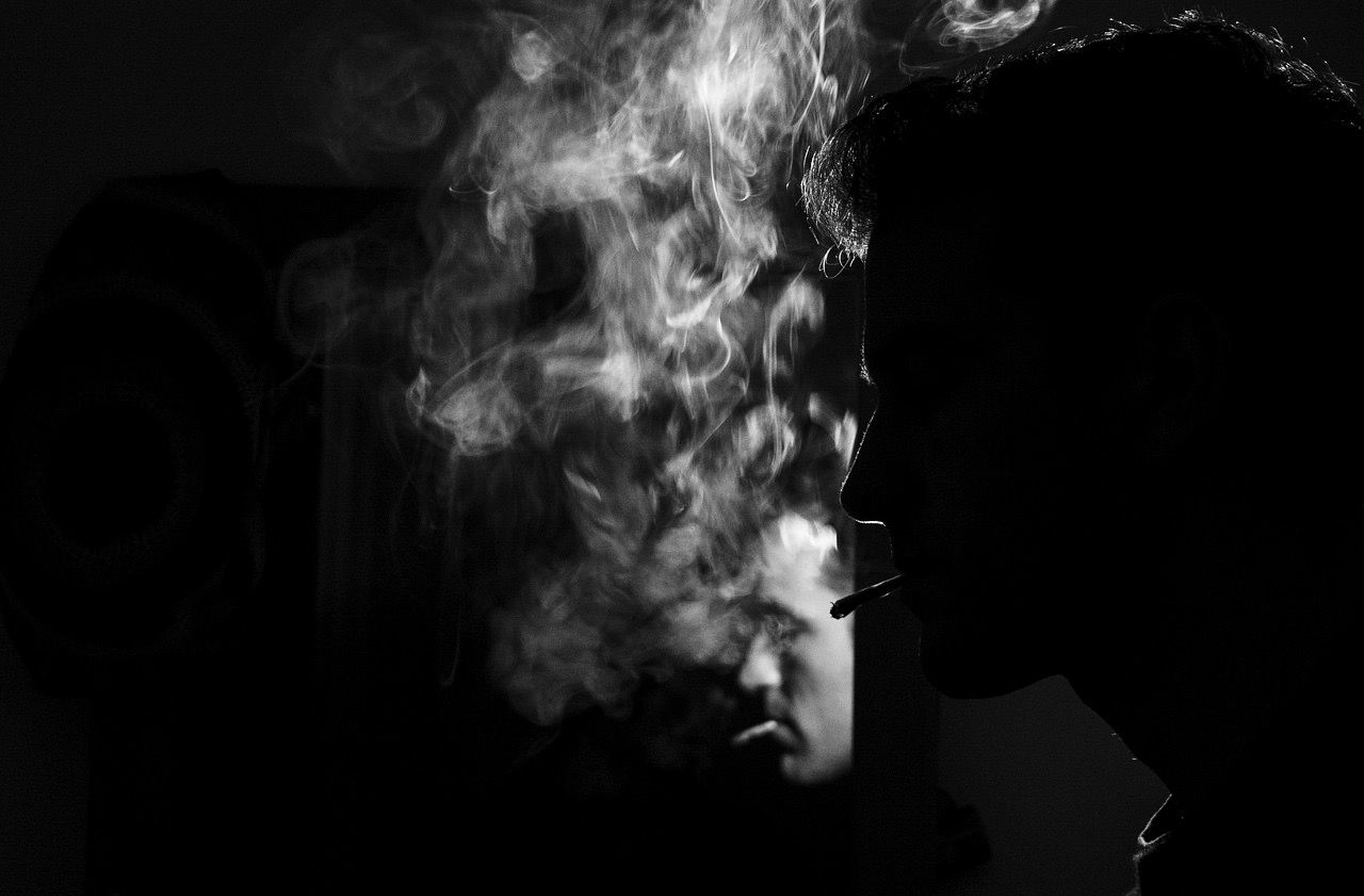 Smoking-Black-And-White-Man-Smoker-1245653 (1).jpg