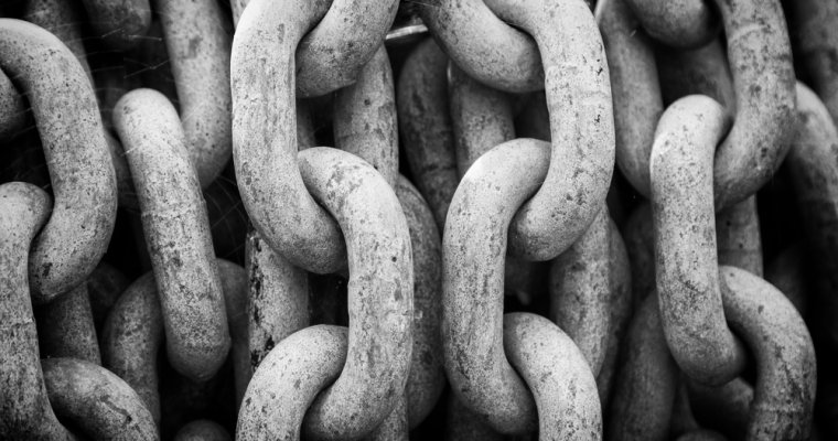 Chain-links-anchor-760x400.jpg