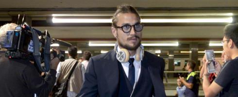 Osvaldo-glasses-epa_3.jpg