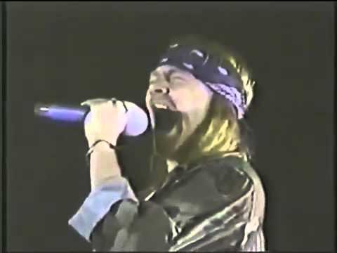 axl gnr 1992.jpg