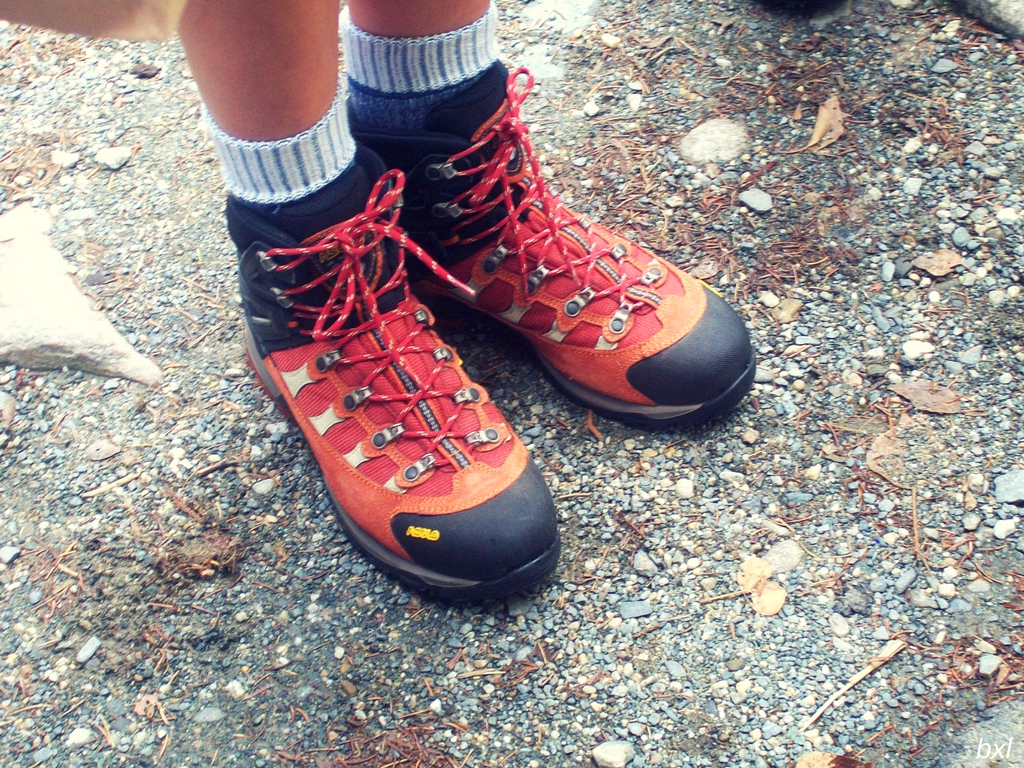 hiking boots color challenge monday red bxlphabet.jpg